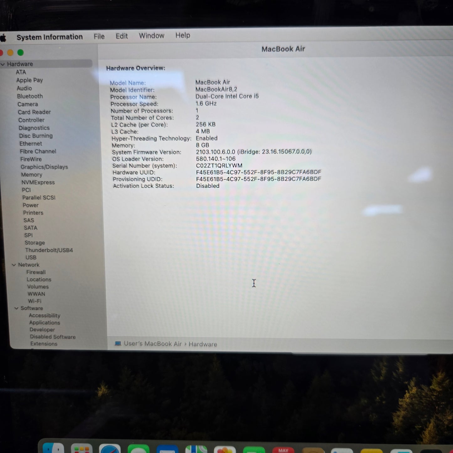 2019 Apple MacBook Air 13.3" i5 1.6GHz 8GB RAM 256GB SSD Gold A1932