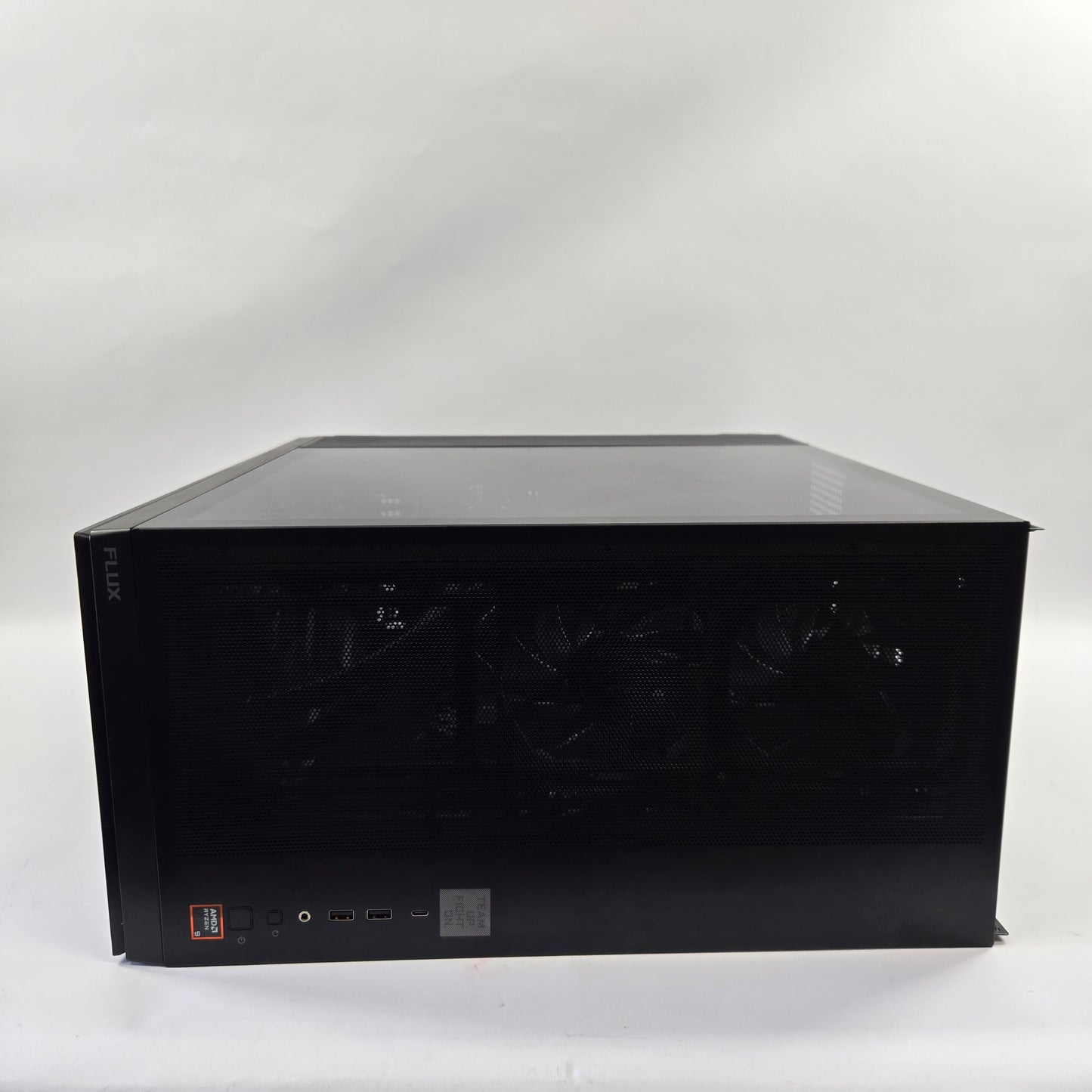 Antec Custom PC Ryzen 9 9950X3D 4.20GHz 64GB RAM 1TB SSD ZOTAC GeForce RTX 5080